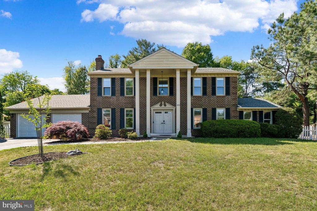 14312 PERRYWOOD DR, Burtonsville, MD 20866