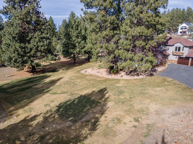 60012 Ridgeview Drive W, Bend, OR 97702