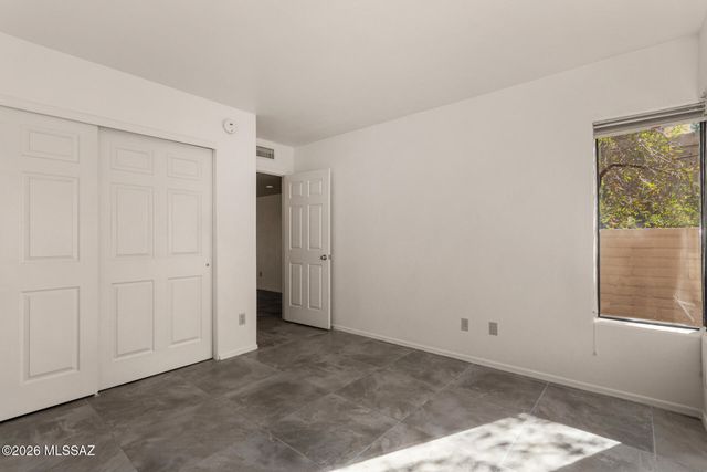 2914 E Sierra Vista Road, Tucson, AZ 85716