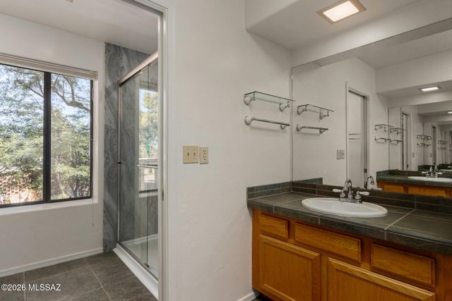 2914 E Sierra Vista Road, Tucson, AZ 85716