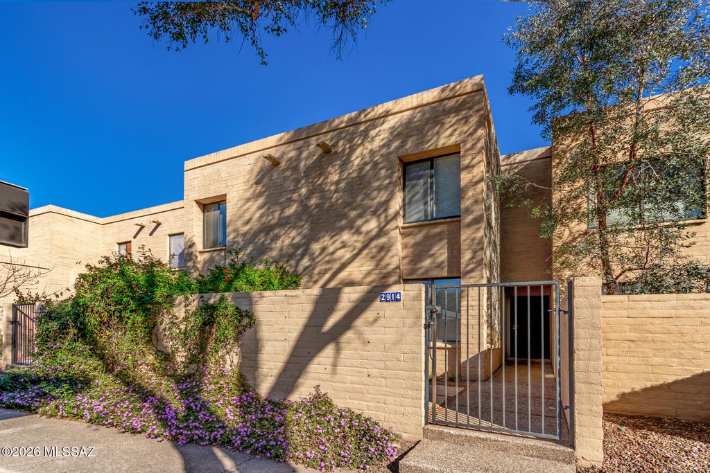 2914 E Sierra Vista Road, Tucson, AZ 85716
