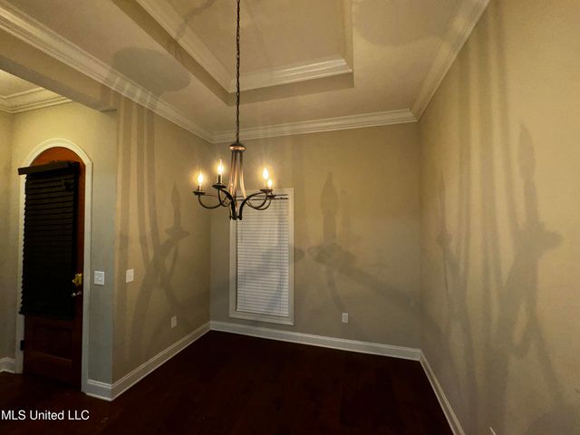 990 Clubhouse Drive, Pearl, MS 39208
