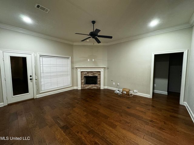 990 Clubhouse Drive, Pearl, MS 39208