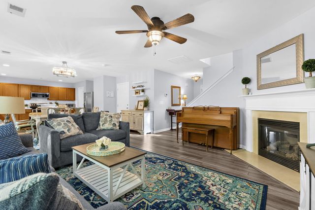 813 Lecture Drive, Ladson, SC 29456