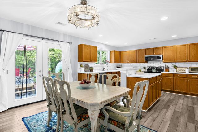 813 Lecture Drive, Ladson, SC 29456