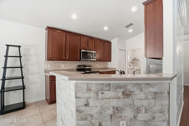 9241 ROSEWATER Lane, Jacksonville, FL 32256