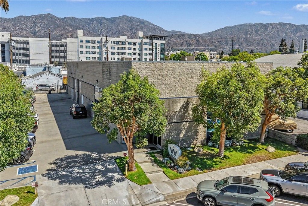 125 W Maple, Monrovia, CA 91016 — exterior