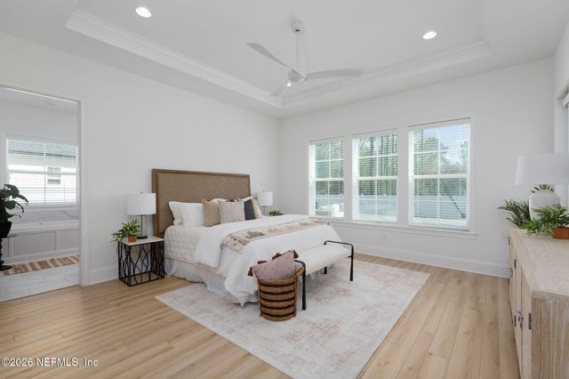 28 WOODBAY Court, St. Johns, FL 32259