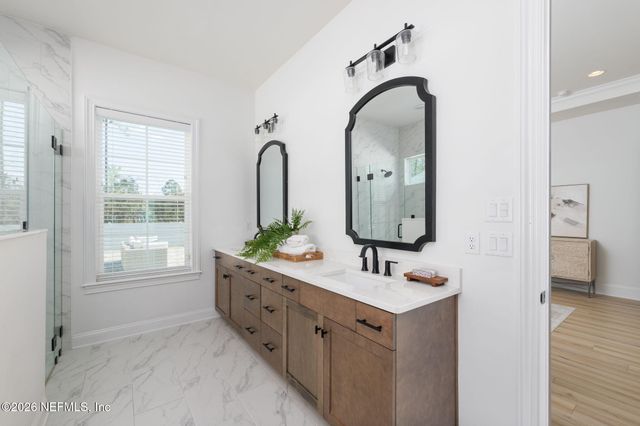 28 WOODBAY Court, St. Johns, FL 32259