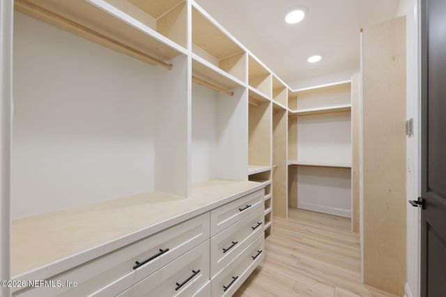 28 WOODBAY Court, St. Johns, FL 32259