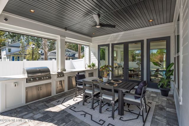 28 WOODBAY Court, St. Johns, FL 32259