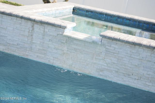 28 WOODBAY Court, St. Johns, FL 32259