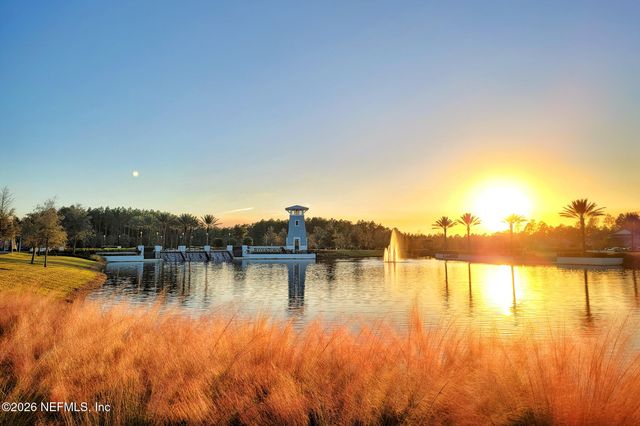 28 WOODBAY Court, St. Johns, FL 32259