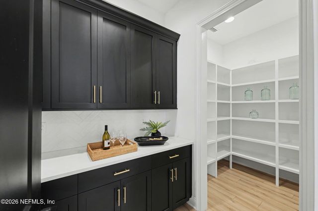 28 WOODBAY Court, St. Johns, FL 32259