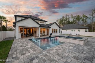 28 WOODBAY Court, St. Johns, FL 32259
