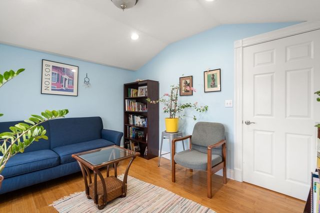 62 Winthrop St 2, Boston, MA 02119