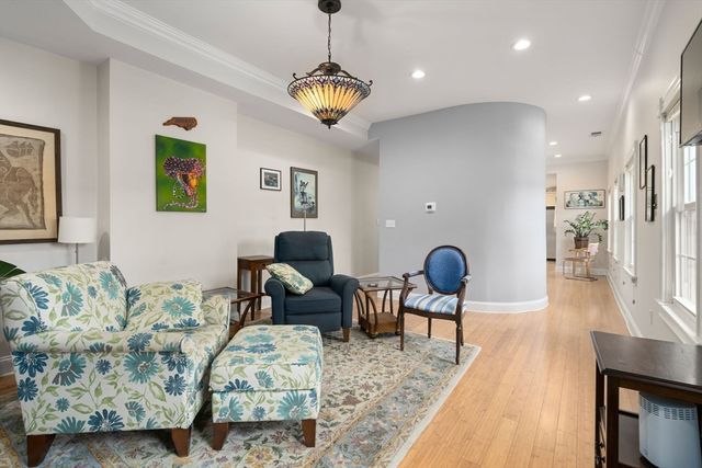 62 Winthrop St 2, Boston, MA 02119