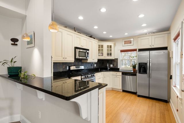 62 Winthrop St 2, Boston, MA 02119