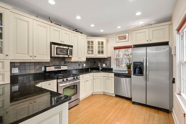 62 Winthrop St 2, Boston, MA 02119