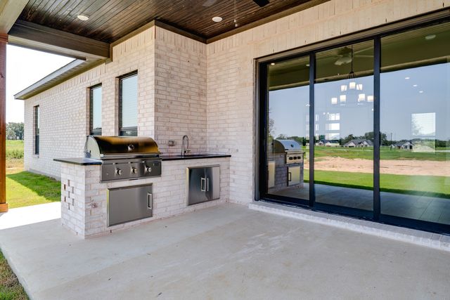 102 Wild Plum Drive, Krugerville, TX 76227