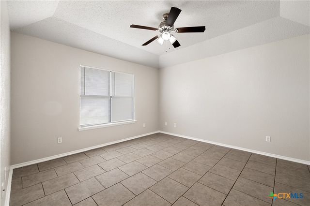 2210 Waterfall Drive, Killeen, TX 76549