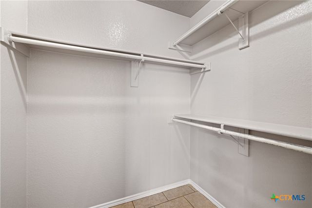 2210 Waterfall Drive, Killeen, TX 76549