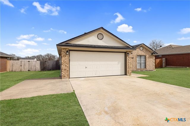 2210 Waterfall Drive, Killeen, TX 76549