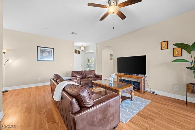 2868 Suncoast Lakes BLVD, Punta Gorda, FL 33980