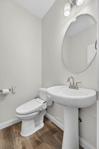 3918 ORCHARD Drive, Bettendorf, IA 52722