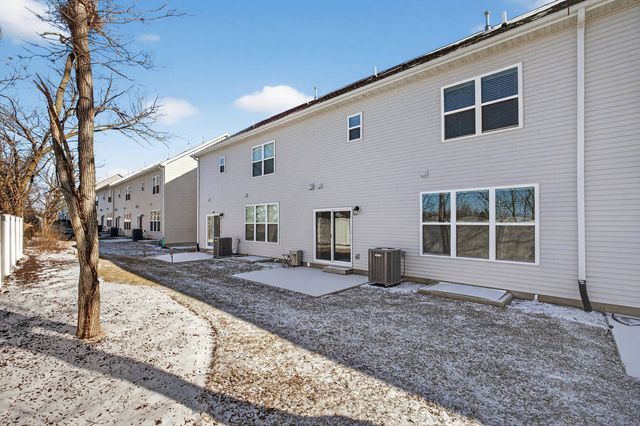 3918 ORCHARD Drive, Bettendorf, IA 52722