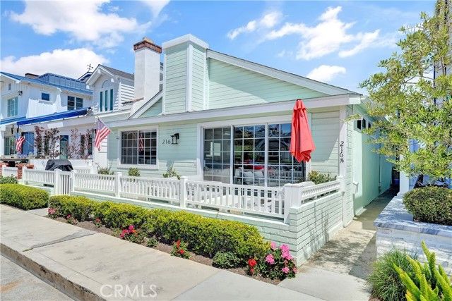 216 Collins, Newport Beach, CA 92662