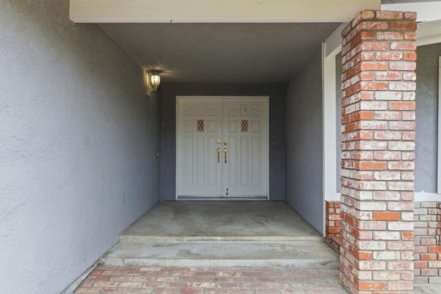 2613 Mill Oak Dr, Modesto, CA 95355