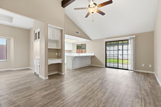 2613 Mill Oak Dr, Modesto, CA 95355