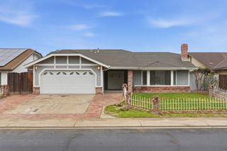 2613 Mill Oak Dr, Modesto, CA 95355