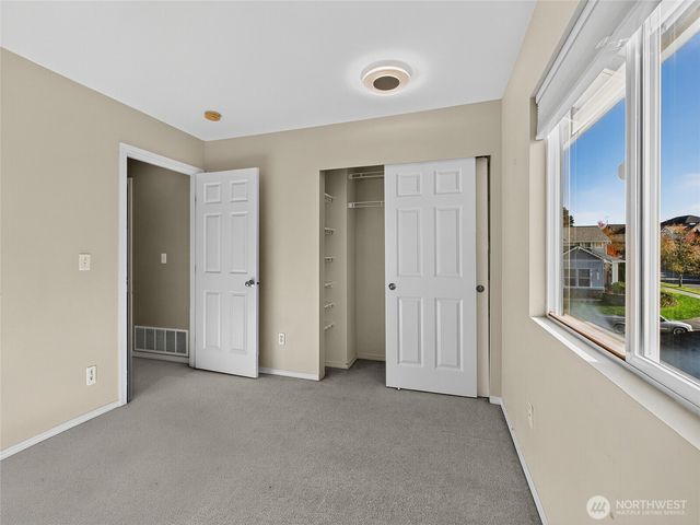 6339 Perry Avenue SE, Auburn, WA 98092