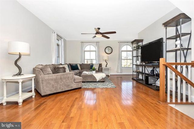 9112 KENWAY LN, Frederick, MD 21704