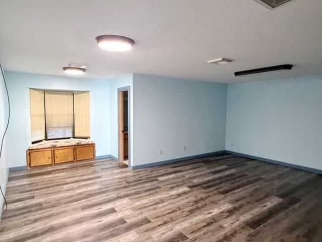 207 Banyan Street, Lake Jackson, TX 77566