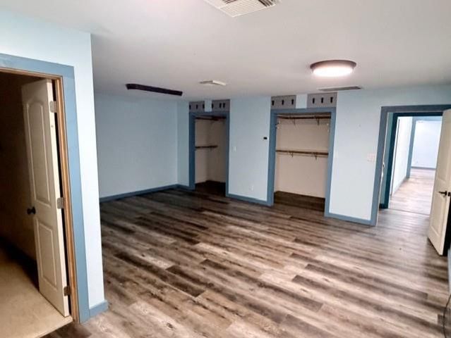 207 Banyan Street, Lake Jackson, TX 77566