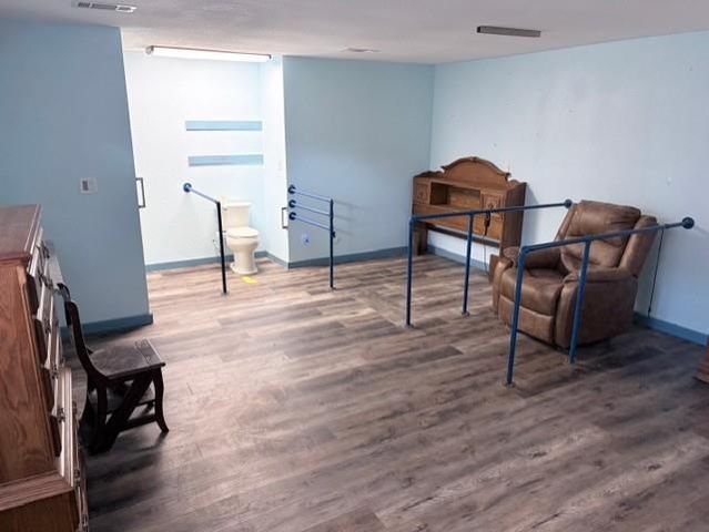 207 Banyan Street, Lake Jackson, TX 77566