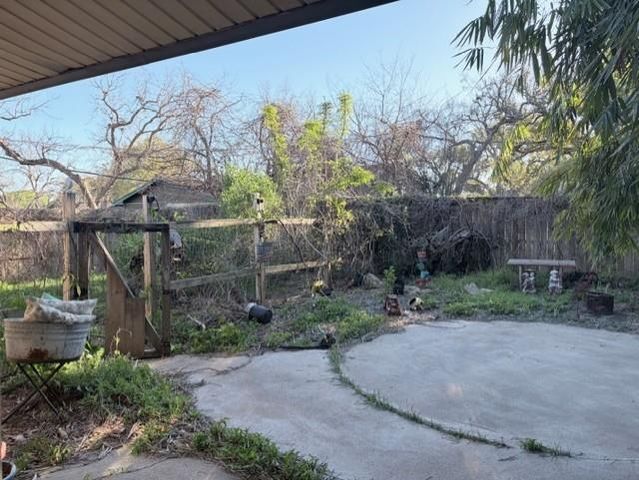 207 Banyan Street, Lake Jackson, TX 77566