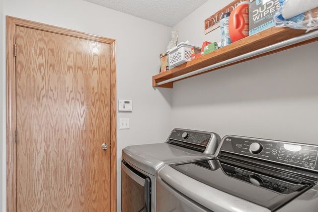 1726 N Basswood Ct, Andover, KS 67002