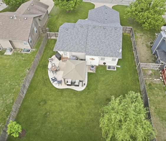 1726 N Basswood Ct, Andover, KS 67002