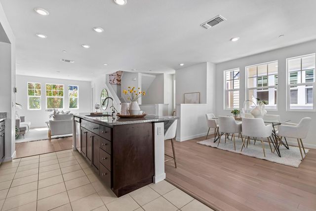 119 Orbit Way, Mountain View, CA 94043