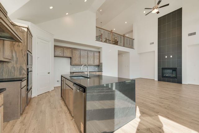 7622 Lanier Lane, Grand Prairie, TX 75054