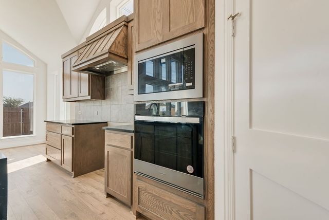 7622 Lanier Lane, Grand Prairie, TX 75054