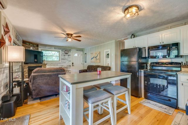 118 Managoff Lane, Butler, TN 37640