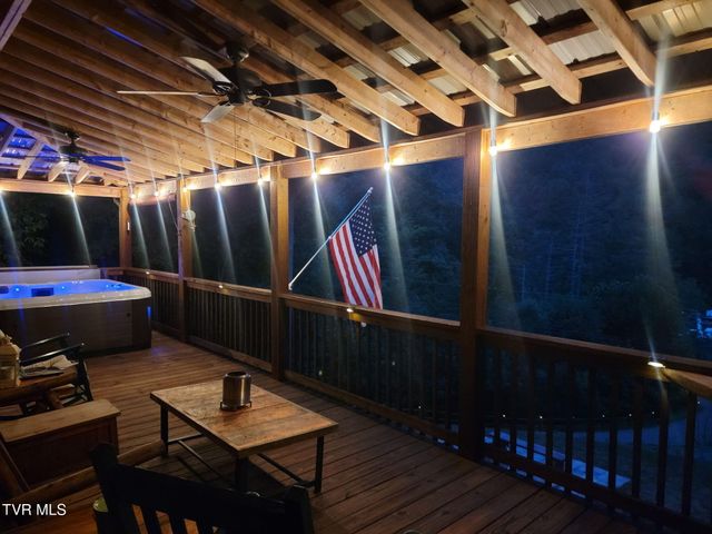 118 Managoff Lane, Butler, TN 37640