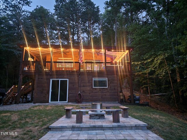 118 Managoff Lane, Butler, TN 37640