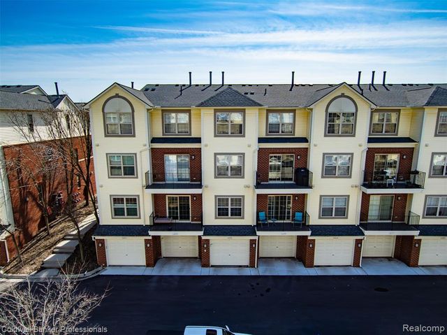 3245 Newbury Place, Troy, MI 48084