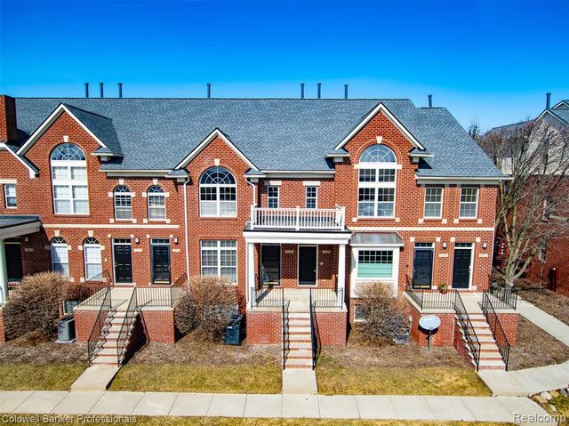 3245 Newbury Place, Troy, MI 48084